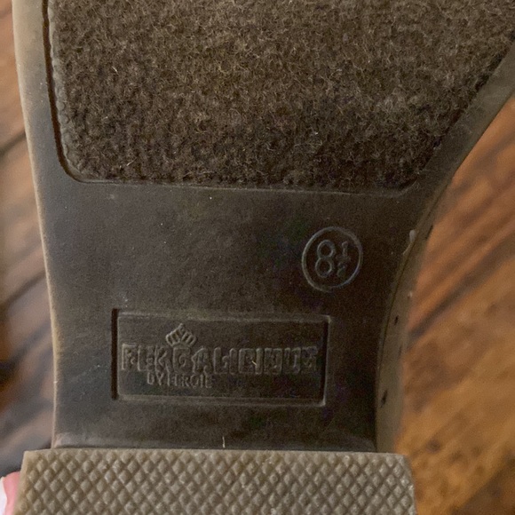 Bootie - Picture 5 of 7